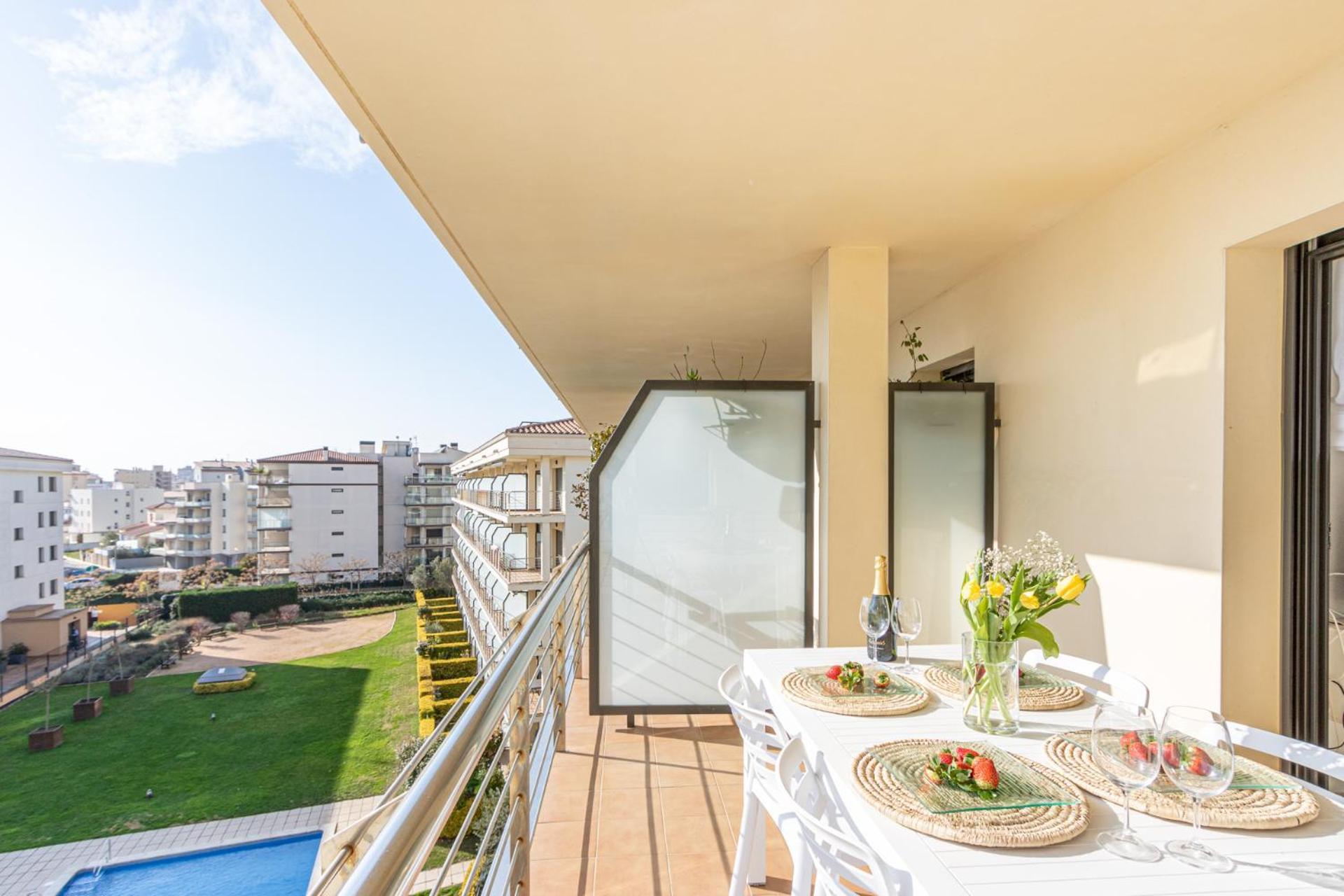 Milenial Immo Duplex Con Piscina A Un Paso Del Mar Roses